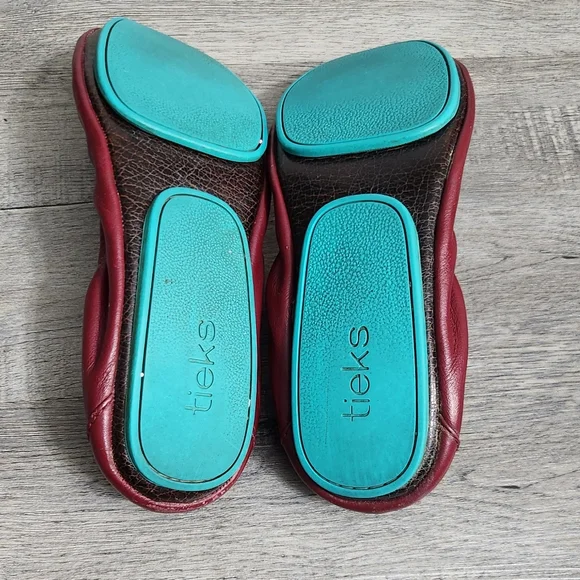 Tieks Gavrieli Ballet Flats Burgundy Red Leather Flats - Picture 12 of 15
